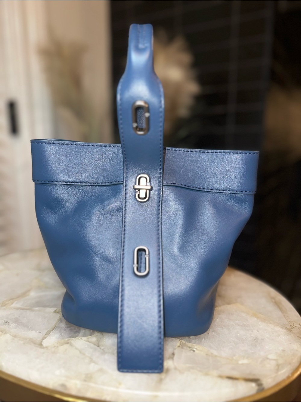 Marc Jacobs The Dual Small Bucket Bag in Blue Sea 🌊 Gorgeous NWOT - Picture 4 of 15